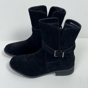 Blondo Women’s Waterproof Suede Bootie Size 7.5 Black Inner Zipper